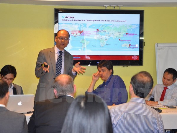 Во Франции прошёл семинар по экономической политике Вьетнама